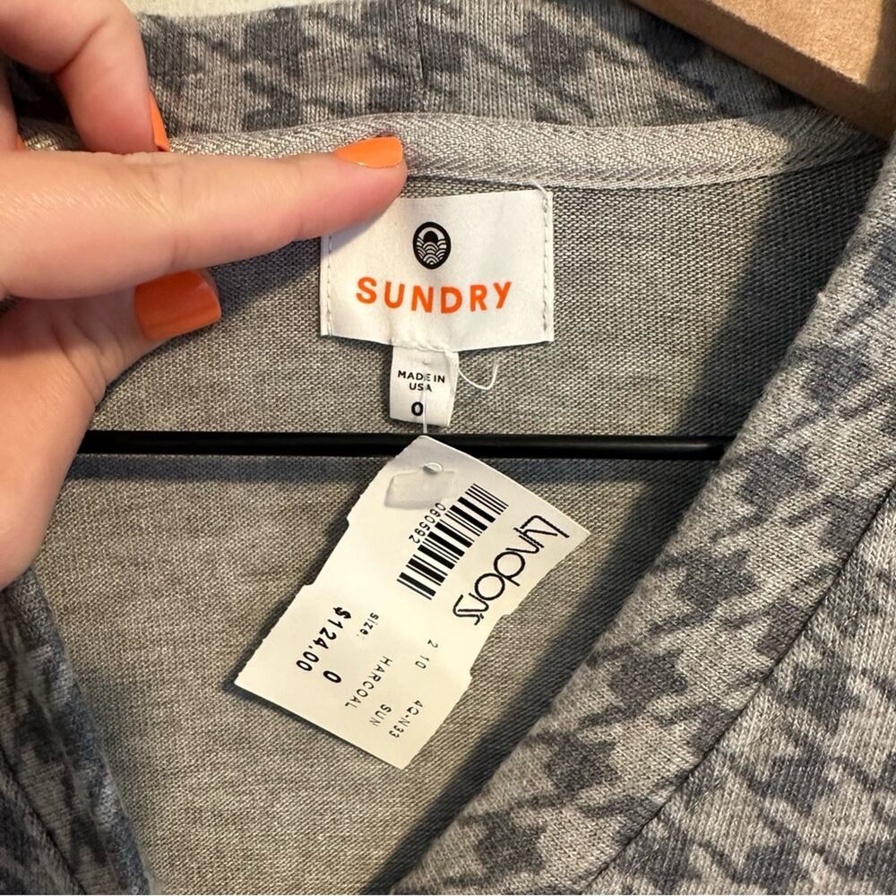 NWT Sundry Gray Houndstooth Cardigan Sweater 0 XS - Picture 8 of 8